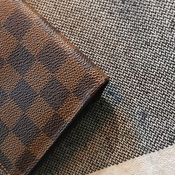 Authentic Louis Vuitton Damier Porte Feiulle Brazza - Picture 6 of 16